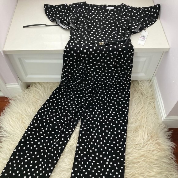 Calvin Klein Flutter Sleeved Belted Jumpsuit - Picture 4 of 8